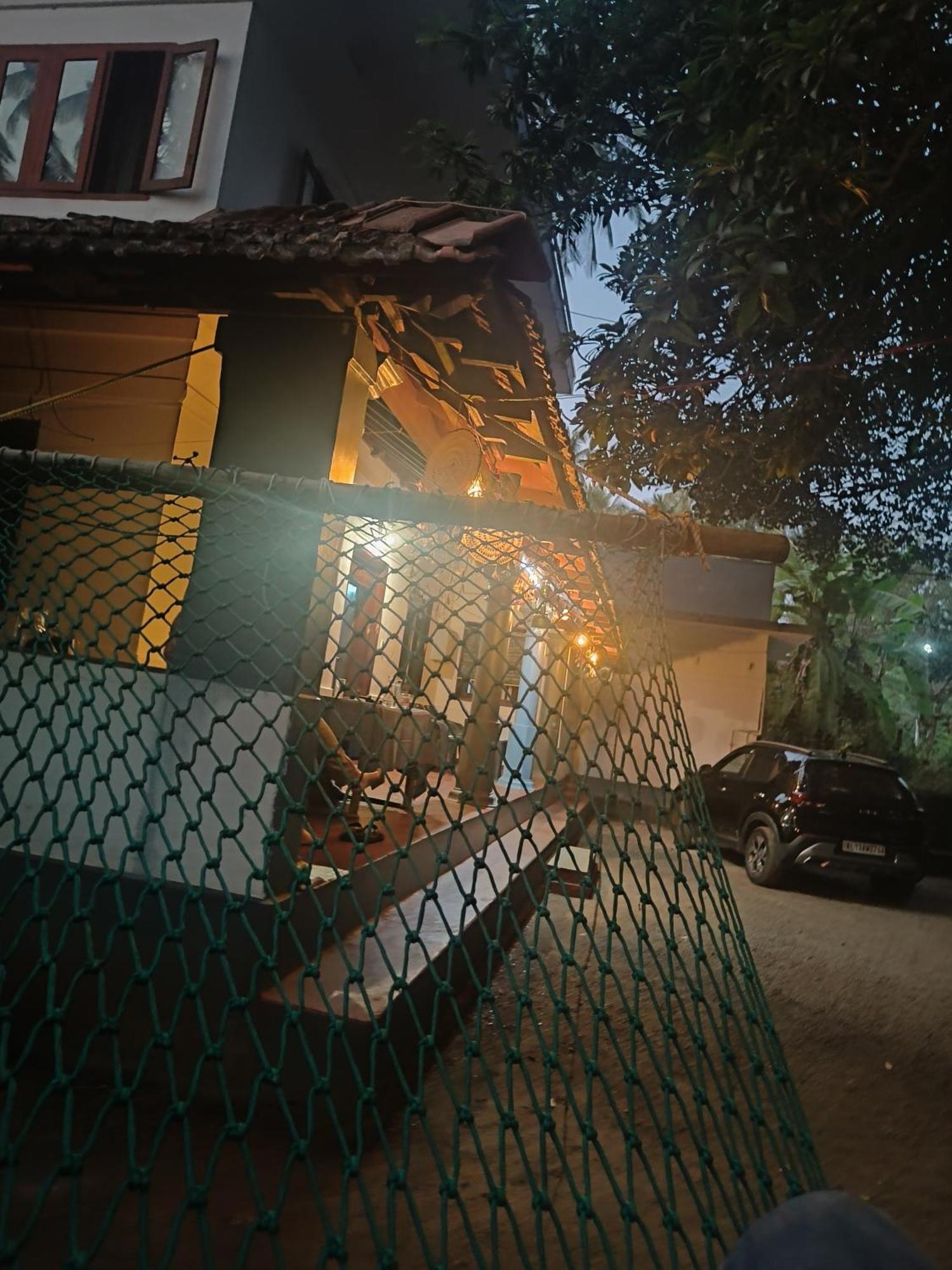 Bed and Breakfast Perch Next Door à Kannur Extérieur photo