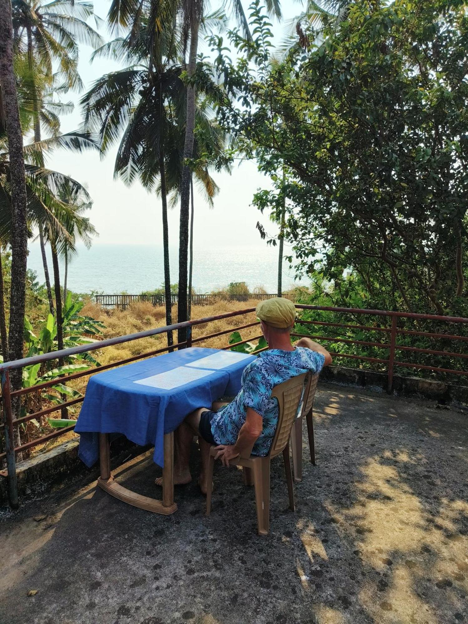 Bed and Breakfast Perch Next Door à Kannur Extérieur photo